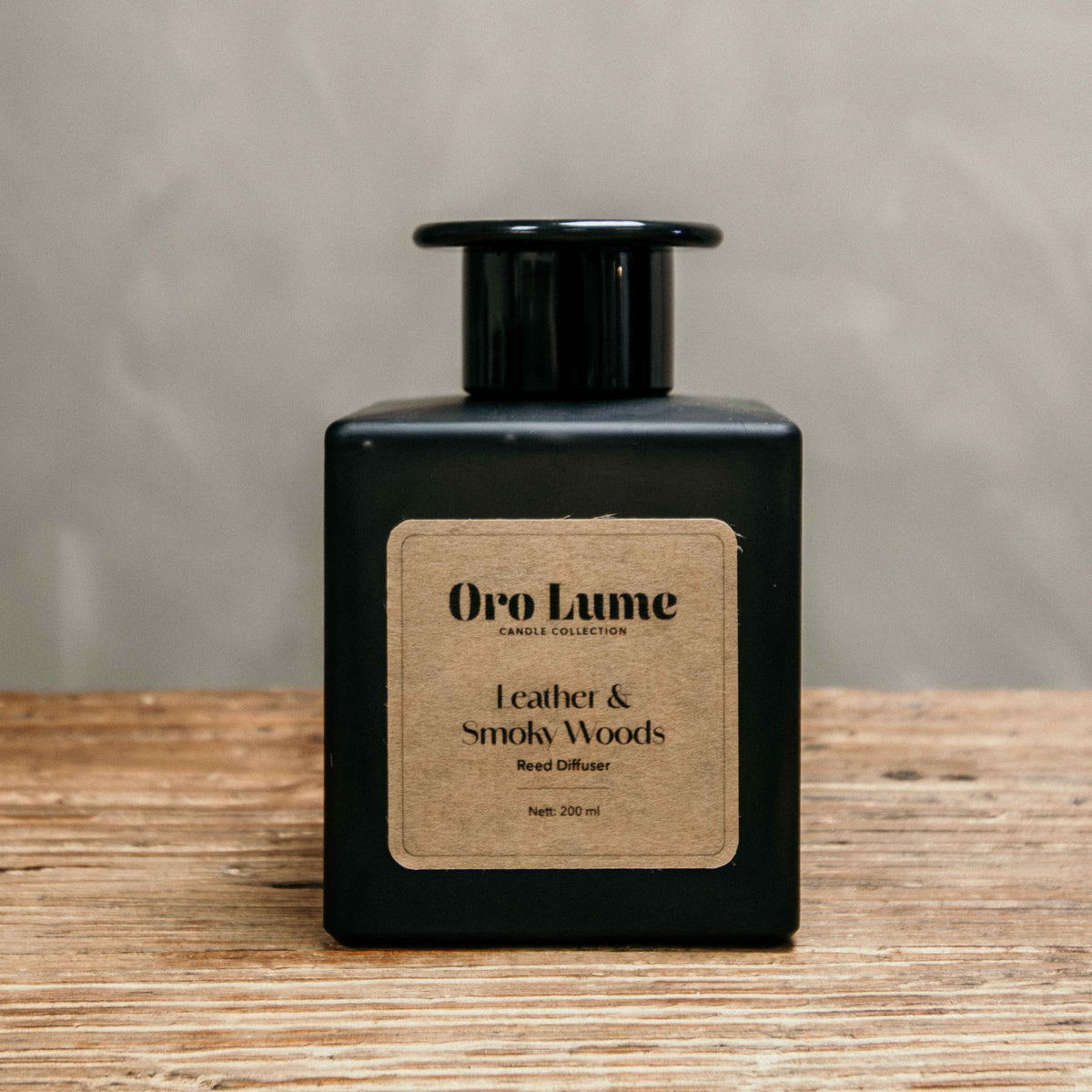 Leather & Smokey Woods Reed Diffuser